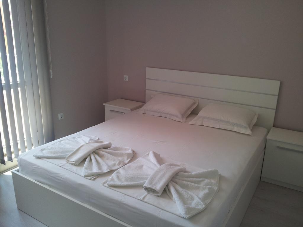 Apartment Zlatina Pomorie Quarto foto